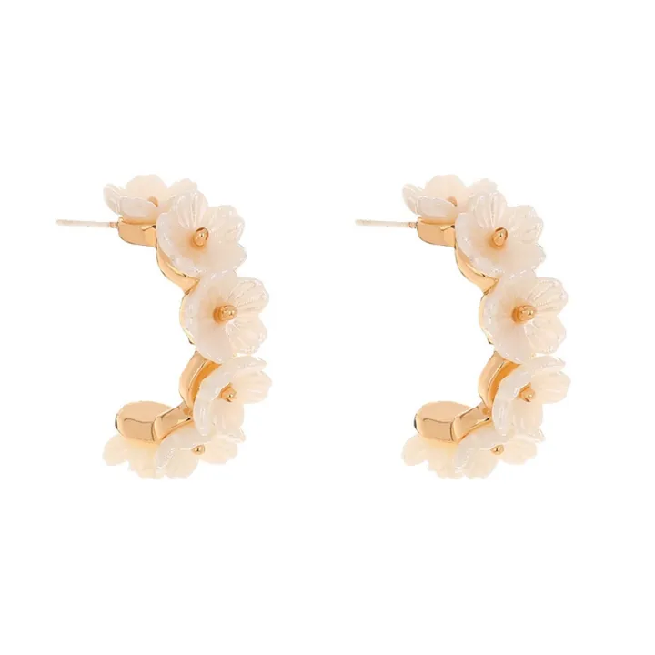 %E3%80%90GuangDa%20Girls'%20Earrings%20Korean%20Ins%20Net%20Red%20Trendy%20New%20Earrings%20C-shaped%20Pearl%20White%206%20Flowers%20Fresh%20and%20Versatile%20Fashion%20Accessories%20Earings%20for%20Women%20-%20Image%202