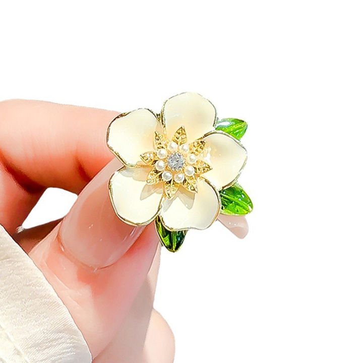 Elegant Gardenia Flower Brooches Pins For Women Beautiful Flower Dressing Clothes Corsage  Accessories