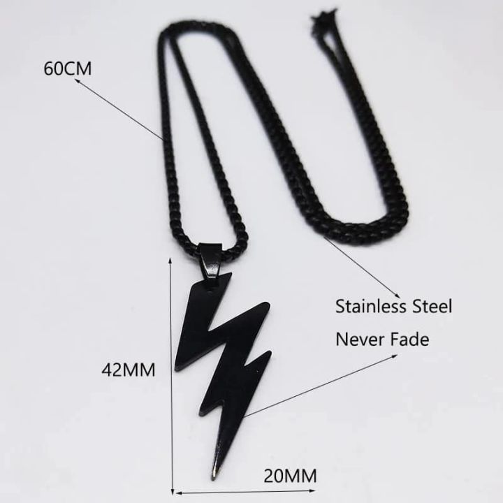 Stylish%20Chain%20Friends%20Black%20Steel%20%20Lightning%20Bolts%20Chain%20Necklace%20For%20Men%20-%20Image%204