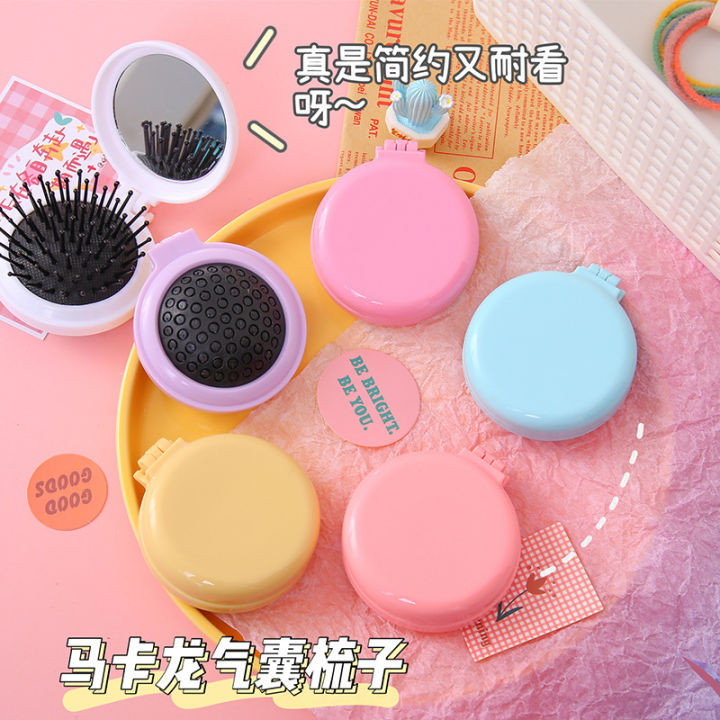 Portable%20Portable%20Macaron%20Color%20Airbag%20Comb%20Mini%20Mirror%20Comb%20Folding%20One%20Cute%20Air%20Cushion%20Massage%20Comb%20-%20Image%204
