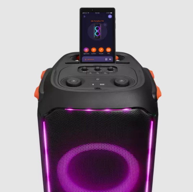JBL%20PartyBox%20710%20Bluetooth%20800W%20RMS%20Portable%20Party%20Speaker%20-%20Image%206