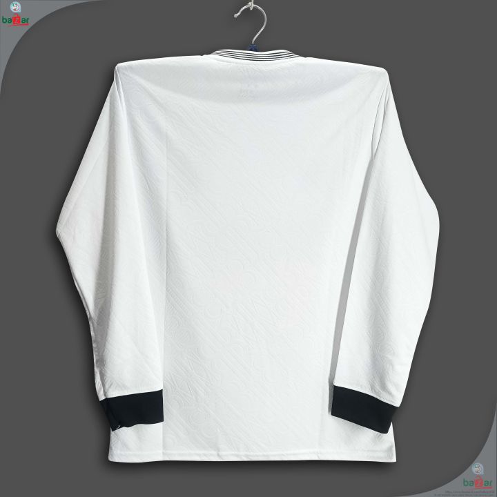 Madrid%20Full%20Sleeve%20Football%20Jersey%20for%20Man%20-%20Long%20Sleeve%20Premium%20Jersey%20-%20Madrid%20Jersey%202026%20-%20Image%203
