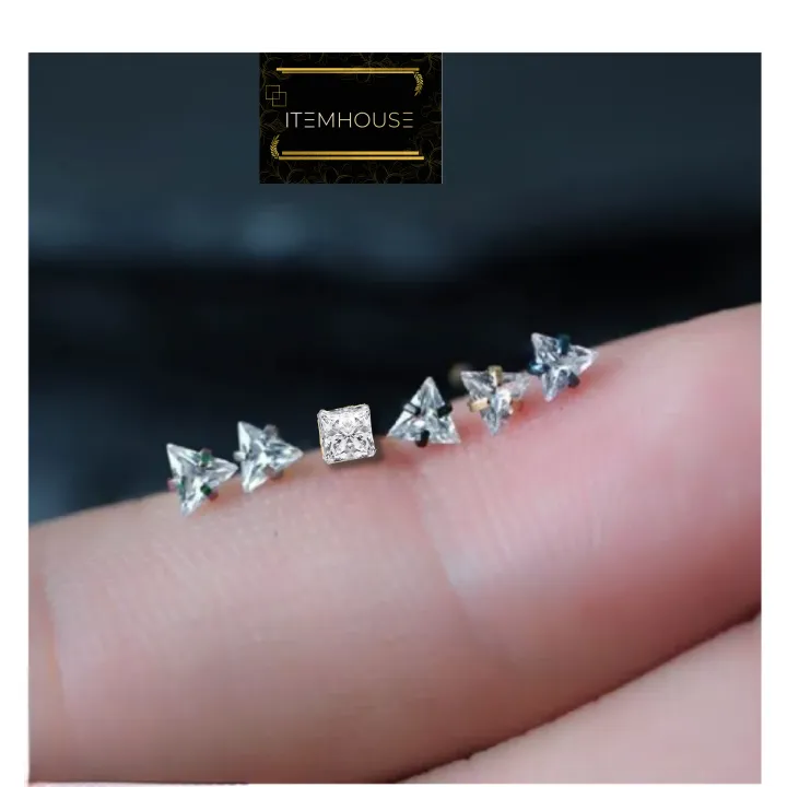 Premium%20White%20Stone%20Nose%20Pin%20Square%20Shape%20-Free%20pin%20lock%20And%20Box%20-%20Image%202