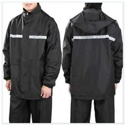 Raincoat%20100%25%20Waterproof%20Gurranty%20-%20Image%203
