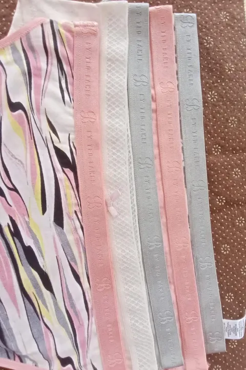 3%20pcs%20imported%20Soft%20Cotton%20Panty%20Multi%20Color%20Cotton%20Panty%20Panty%20For%20Women%20Panty%20For%20girls%20flower%20print%20panty%20-%20Image%203