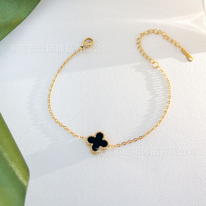 Leaf%20Clover%20New%20Bracelet%20For%20Women%20-%20Image%206