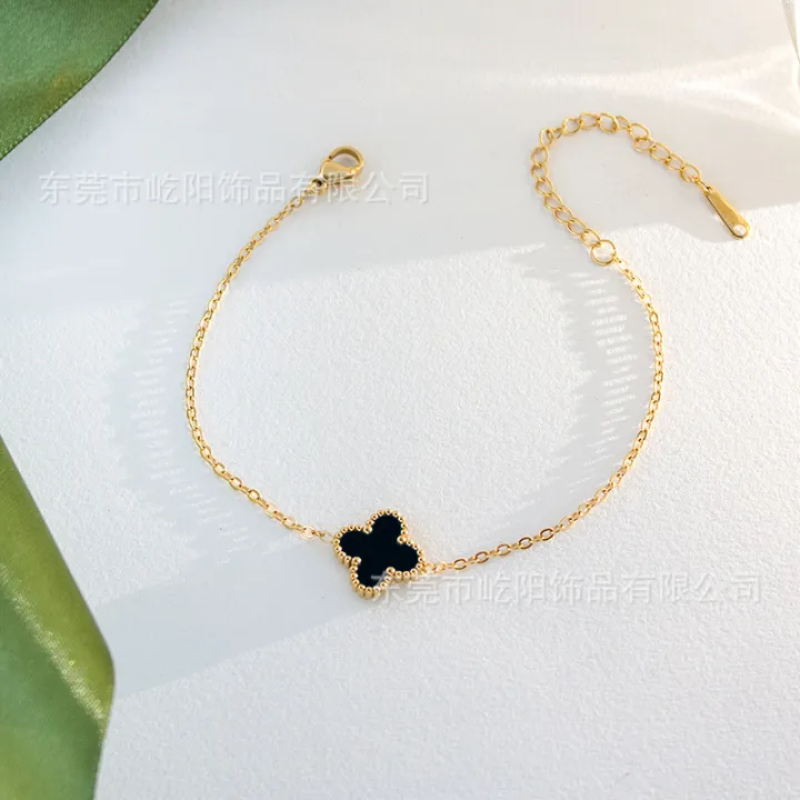 Leaf%20Clover%20New%20Bracelet%20For%20Women%20-%20Image%206