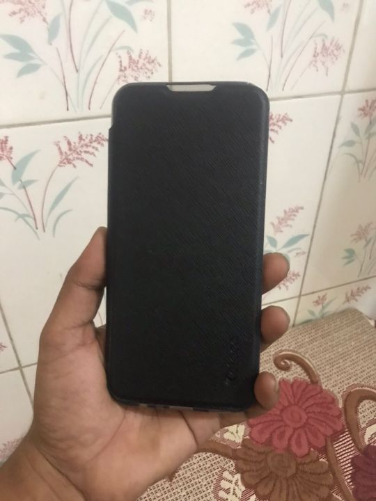 Leather%20Flip%20Cover%20for%20Realme%20C17/7i%20-%20Image%202