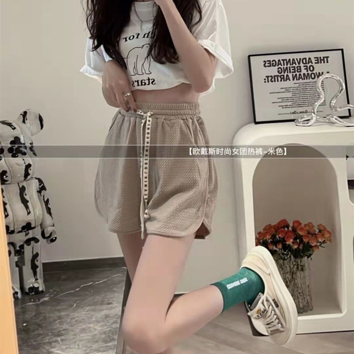 2022Puff%20Women's%20Team%20Shorts%20Summer%20New%20Fashion%20Hot%20Pants%20Puff%20Fabric%20Slimming%20Elastic%20Waist%20Casual%20Outdoor%20-%20Image%203