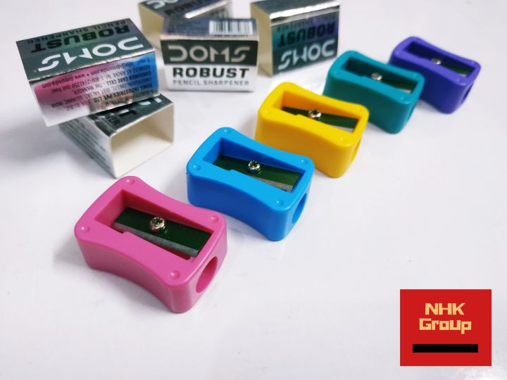 DOMS%20ROBUST%20PENCIL%20SHARPENER%20-%2025%20Pcs%20in%201%20JAR%20-%20Image%206