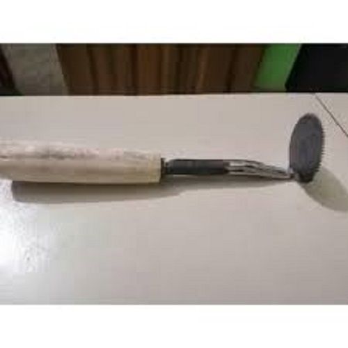 Coconut%20Scraper%20(Narkel%20Kuruni)%20-%20Image%205