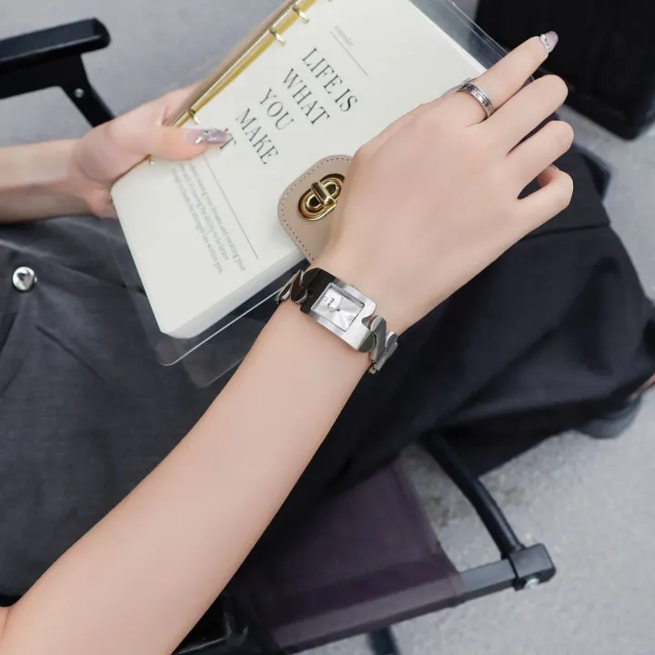 Elegant%20Luxury%20Full%20Diamond%20Quartz%20Watch%20/%20Ladies%20Korean%20Fashion%20Rhinestone%20Wristwatch%20-%20Image%206