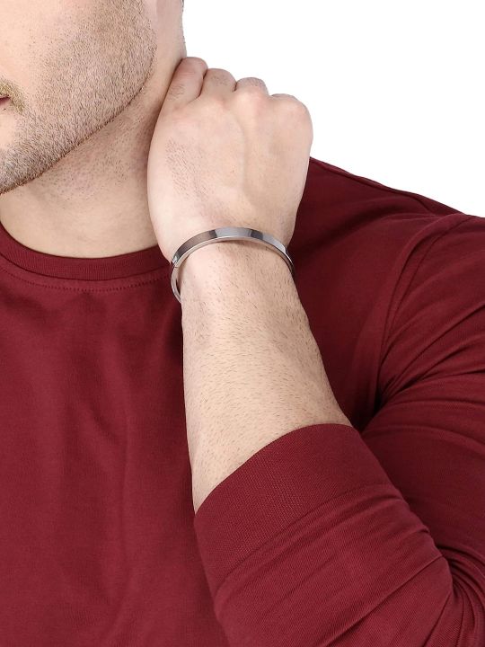 Free%20Size%20Stainless%20Steel%20Trandy%20Round%20Bracelet%20For%20Men%20-%20Image%203
