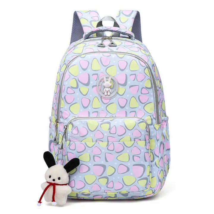 Stepping%20into%20the%20New%20Versatile%20Student%20Function%20Backpack,%20Casual%20Large%20Capacity%20Backpack%20Suitable%20for%20Primary,%20Secondary,%20and%20Primary%20Schools%20-%20Image%206