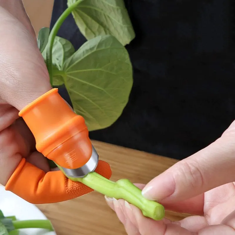 Silicone Thumb cutter + 5 Pieces Finger Protector Cutting Gears Vegetable  Picking Nipping Plant Leaf Scissors Garden Gloves: Buy Online at Best  Prices in Bangladesh | Daraz.com.bd