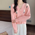 Korean Style Autumn and Winter New Sweet Gentle Style Three-Dimensional Flower Beaded Knitted Cardigan Women's Soft Glutinous Age-Reducing Sweater Coat. 
