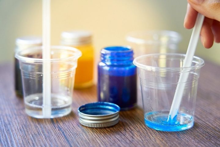 Clear%20Epoxy%20Resin%20With%20Hardener%20Ratio%20-%202:1%20(500gm)%20-%20Image%205