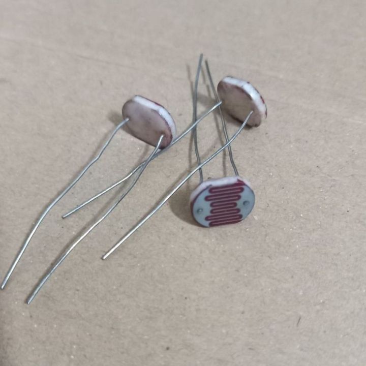 3Pcs- Large LDR 10mm Diameter Photoresistor Photo Cell LDR Sensor Light Dependent Resistor LDR Sensor Switch For Night Light Street Light Automatic Headlight Dimmer Control Photo Light Sensitive Resistor 2 Pin Leads LDR 10mm