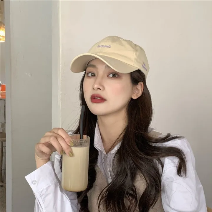 Zhao%20Lusi's%20same%20hat%20for%20women's%20autumn%20and%20winter,%20the%20new%20baseball%20cap%20shows%20the%20face,%20the%20small%20peaked%20cap%20covers%20the%20face,%20and%20the%20Japanese%20sports%20cap%20is%20versatile%20-%20Image%203