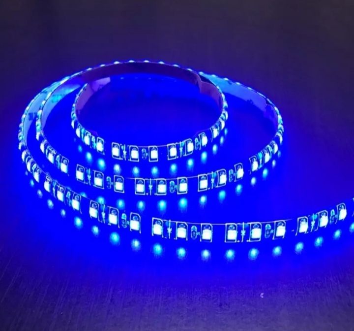 12%20volt%20LED%20Strip%20sLight%20-%20Blue%20(3FIT)%20-%20Image%203