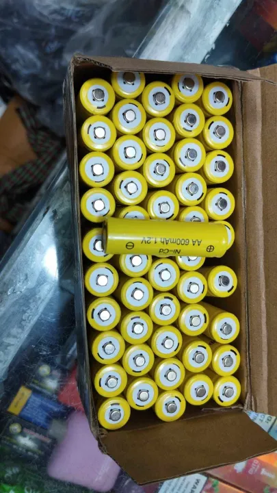 1.2V%20600mAh%20Rechargeable%20Heavy%20Duty%20AA%20Battery%20Ni-CD%20(1%20Pc)%20-%20Reliable%20Battery%20for%20Trimmers%20-%20Image%203