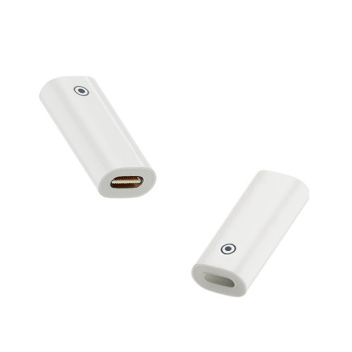 Type-C%20Female%20Converter,%20Type-C%20Female%20To%20Lighting%20Female%20-%20Image%202