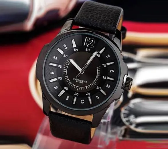 New%20Leather%20Analog%20Unique%20Casual%20Watch%20for%20Men%20-%20Image%203