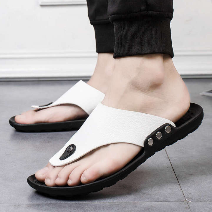 Summer New Korean Edition Men's Herringbone Beach Shoes Fashion Casual Sandals Slippers for Indoor and Outdoor Use