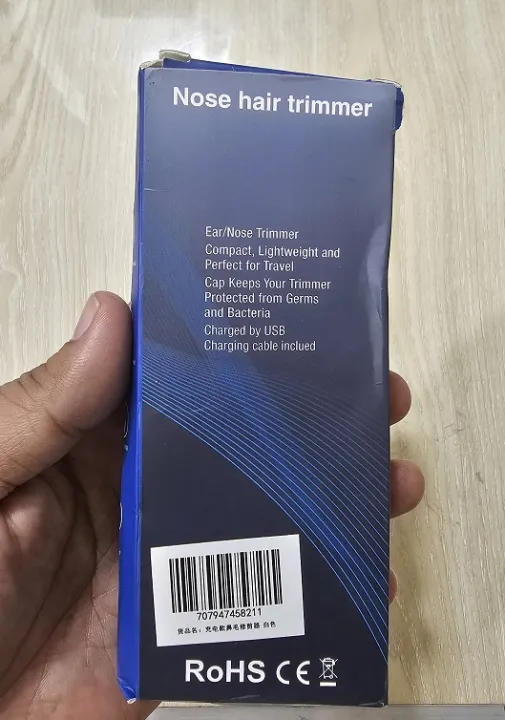 AR14%20Nose%20And%20Ear%20Hair%20Trimmer%20Rechargeable%20-%20Image%203