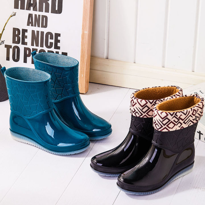 Rain Boots Women's Waterproof Boots Mid-Calf Rain Boots Women's Kitchen Car Wash Non-Slip Work Rubber Shoes Women's Soft Bottom Waterproof Shoes