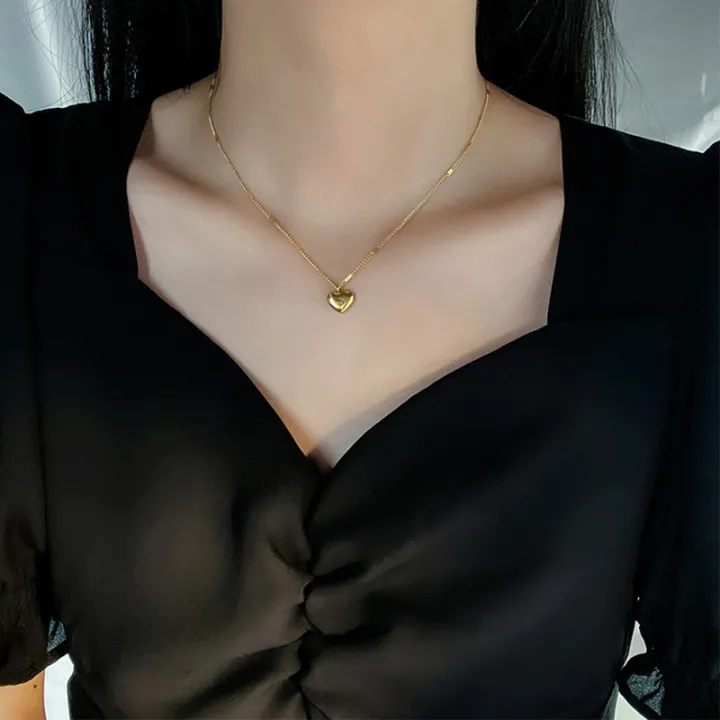 Stainless%20Steel%20Gold%20Color%20Love%20Heart%20Necklace%20for%20Women%20Letter%20Heart%20Pendant%20Necklace%20Simple%20Elegant%20Clavicle%20Chain%20Jewelry%20-%20Image%204
