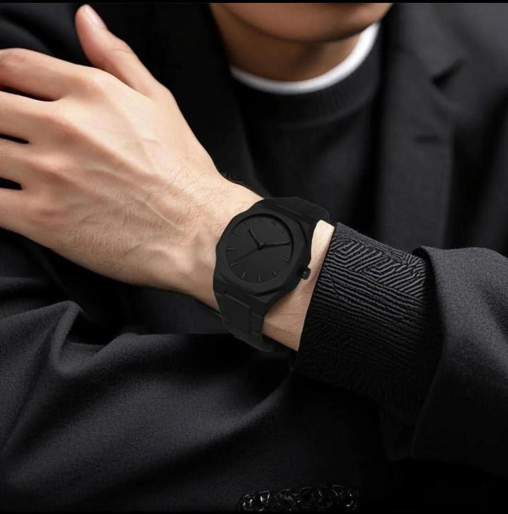 Arabic%20Black%20Aura%20Watch%20%E2%80%93waterproof,%20Sleek,%20Stylish%20&%20Functional%20With%20Chain%20Cutter%20-%20Image%203