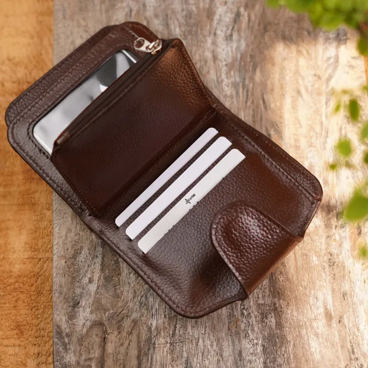 Avro%20Luxurious%20Leather%20Wallet%20-%20Vaulta%20-%20Chocolate%20%7C%20Wallet%20for%20men%20%7C%20100%25%20Cow%20Leather%20Wallet%20-%20Image%205
