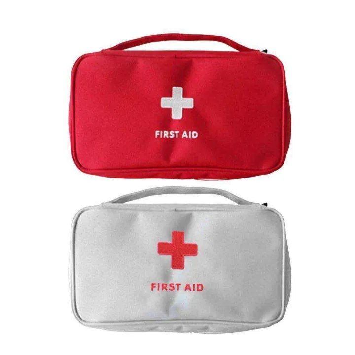 Portable%20and%20Practical%20First%20Aid%20Pouch%20and%20Storage%20Bag%20for%20Outdoor%20Travel%20-%20Image%202