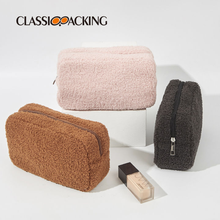 Autumn and winter solid color teddy velvet bag, large-capacity skin care products storage bag, travel portable plush bag, Jane