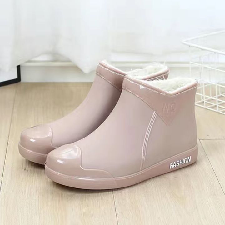 G%20fashion%20rain%20boots%20women's%20trend%20short%20water%20shoes%20for%20four%20seasons%20wear%20work%20shoes%20Korean%20version%20of%20the%20medium%20non-slip%20wear-resistant%20rain%20boots%20-%20Image%206