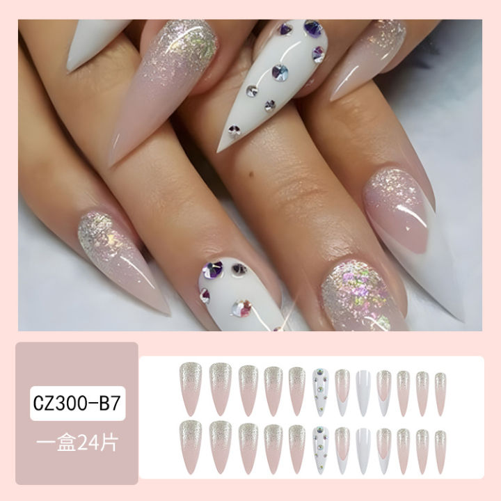 Premium%2024-Pack%20Women's%20Fashion%20False%20Nails%20Set%20with%20Glue%20-%20Elegant%20Nail%20Art%20Accessories%20-%20Image%204