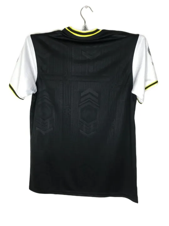 Real%20Madrid%20(With%20Embroidery)%20Jersey%20Football%20Jersey%20Black%20-%20White%20Premium%20Jersey%20-%20Image%205