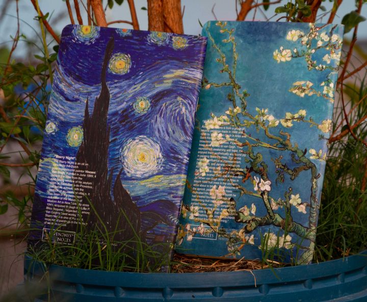 Starry%20Night%20&%20Almond%20Blossoms%20Notebook%20(SN201903104%20&%20SN202130133)%202-Pack%20-%20Image%203