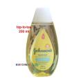 Johnson's Baby top-to-toe hair & body baby Bath 200 ml (Malaysia). 
