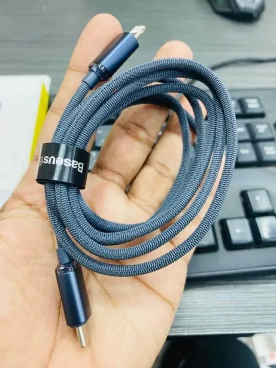Baseus%20Crystal%20Shine%20Series%2020W%20Fast%20Charging%20Type%20C%20to%20Lightning%20Data%20Cable%201.2m/2m%20-%20Cable%20Protector%20-%20Image%205