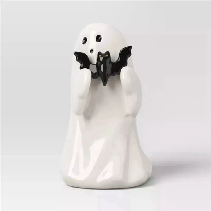 Halloween%20Resin%20Ghost%20Holding%20Pumpkin%20and%20Bat%20Garden%20Statue%20Ornaments%20Scene%20Decoration%20Multi-Scene%20Resin%20Crafts%20-%20Image%202
