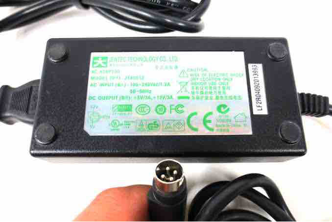 JENTEC%20Technology%20JTA0512%20AC%20Power%20Supply%20Adapter%2012V/3A%20+%205V/3A,%20-%20Image%202
