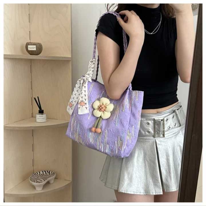 Sunflower Gentle High Value Bucket Bag Summer New Versatile Shoulder Fashion Tote Bag for Collage Coaching going Girls