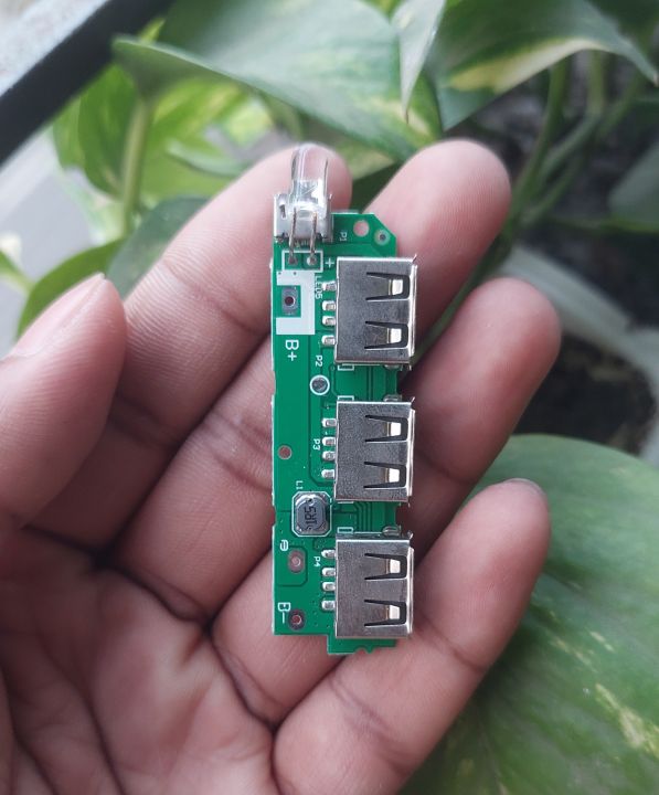 3 USB Portable Power Bank Circuit