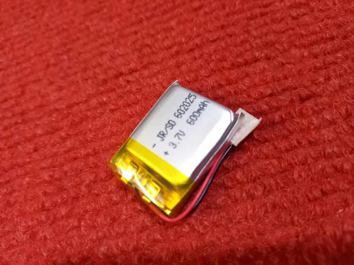 600mah%203.7v%20Smart%20Bluetooth%20Rechargeable%20Battery%20%20600mAh%20Battery%20Size%2020%20x%2025%20x%206%20mm%20Lithium%20Polymer%20For%20Bluetooth%20Earphone%20Battery%20-%20Image%203