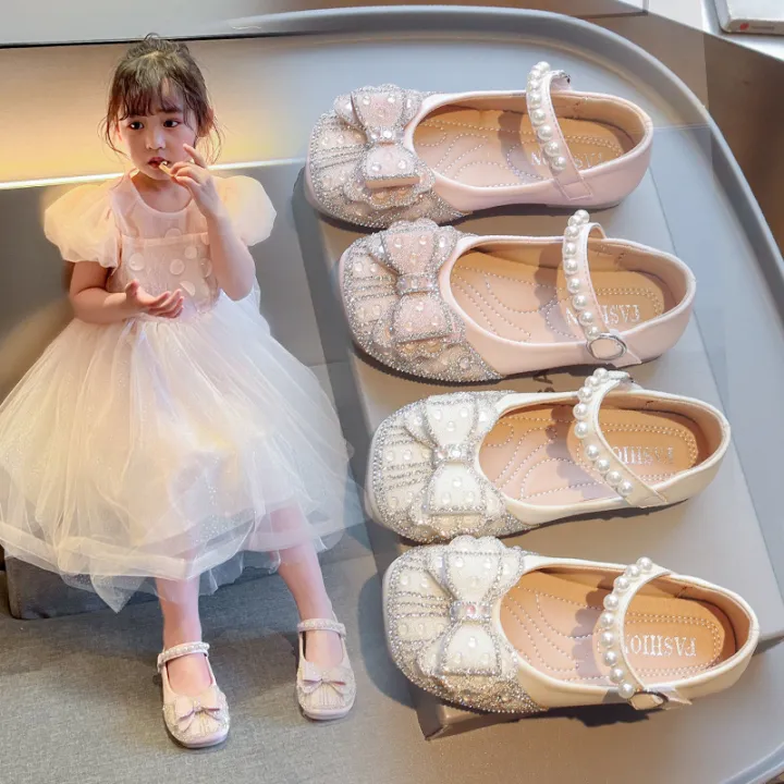 Girls'%20Little%20Leather%20Shoes%20Spring%202024%20New%20Children's%20Rhinestone%20Lace%20Bow%20Princess%20Shoes%20Little%20Girls%20Performance%20Shoes%20-%20Image%204