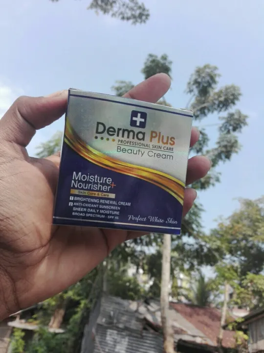Derma%20Plus%20Night%20day%20cream%20For%20Women%20&%20Men%20-%20Image%203