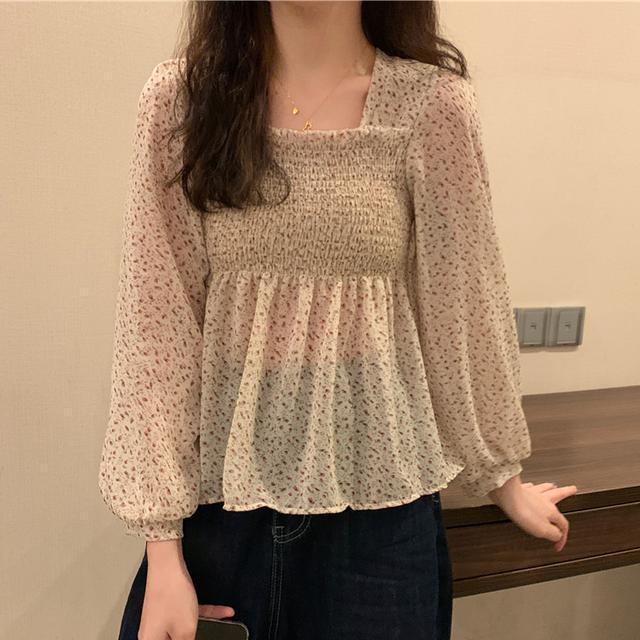READY%20STOCK%20Korean%20Fashion%20Women%20Square%20Neck%20Chiffon%20Floral%20Blouse%20Plicated%20Short%20Style%20Long%20Sleeve%20Top%20-%20Image%203