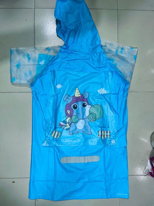 Waterproof%20Student%20Raincoat%20for%20Kids%20%E2%80%93%20Boys%20and%20Girls%20Waterproof%20Rain%20Coat%20-%20Image%209